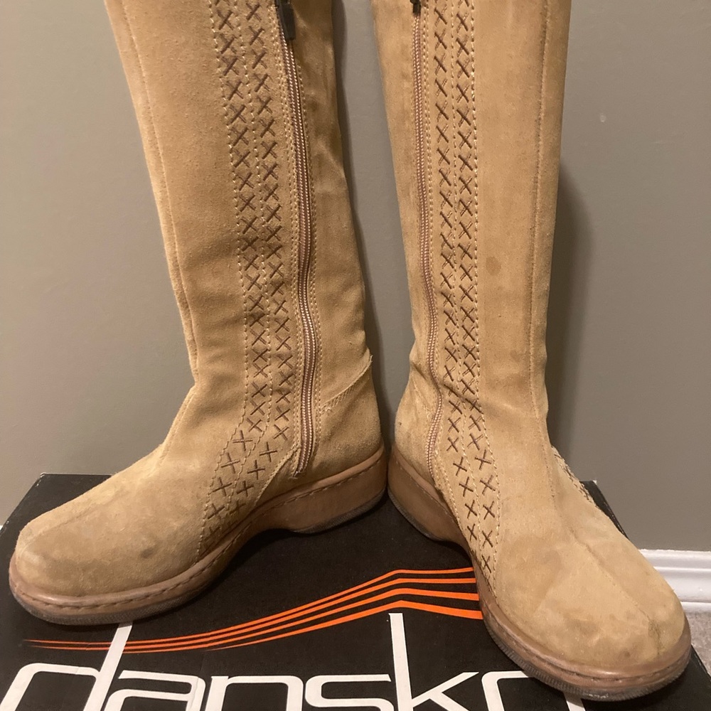 Dansko Fleur Sand Suede Winter Boots
